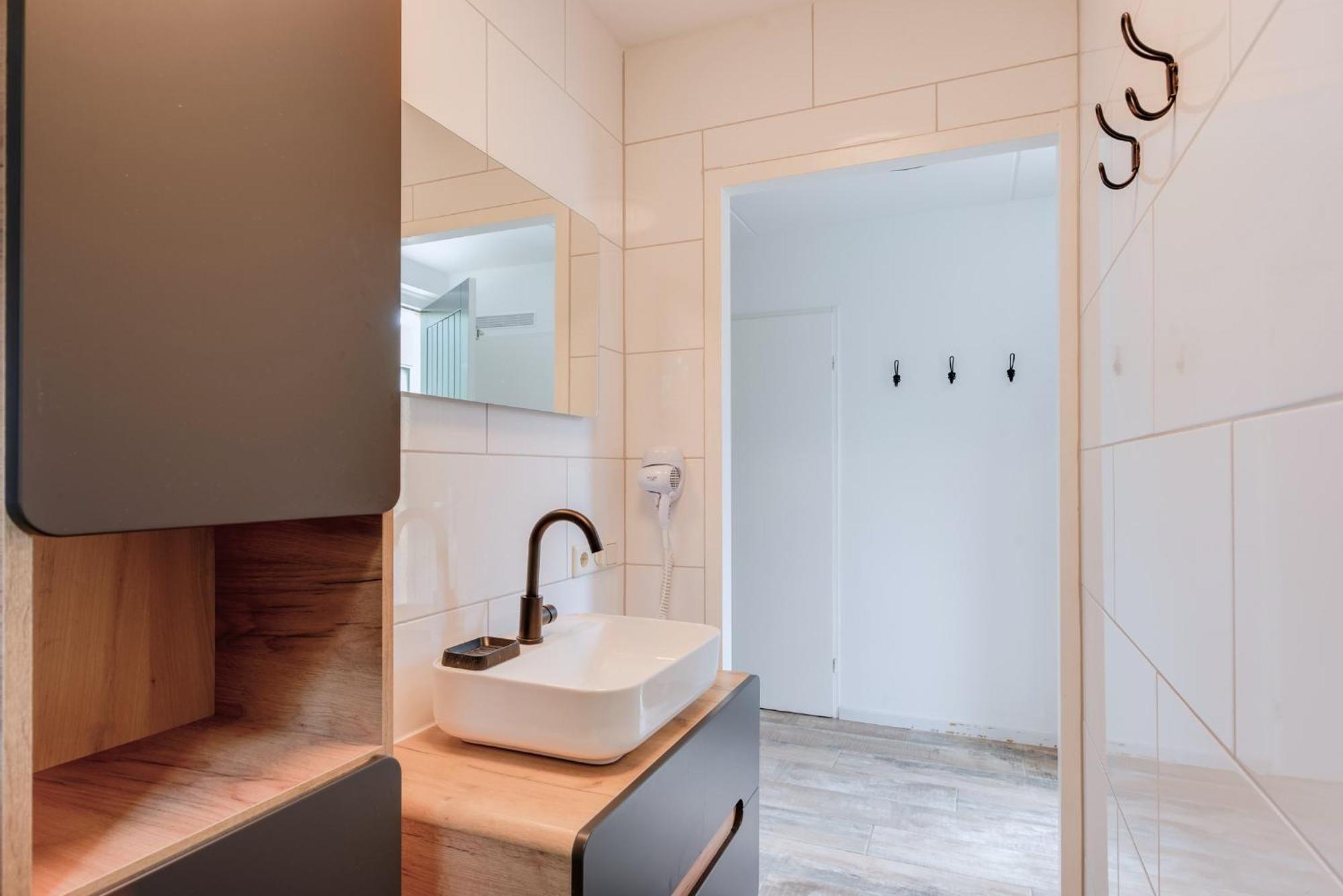 Het Huys Ewijk Mooi Luxe En Een Laadpaal Dış mekan fotoğraf